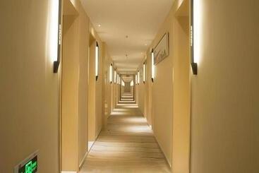 هتل City Comfort Inn Anyang Railway Station