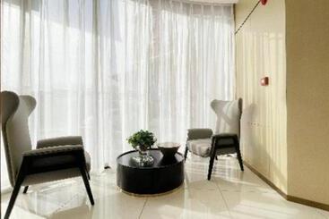 هتل City Comfort Inn Baoding Railway Station