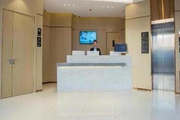 هتل City Comfort Inn Baoding Railway Station