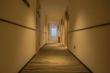 هتل City Comfort Inn Baoding Railway Station