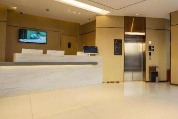 هتل City Comfort Inn Baoding Railway Station