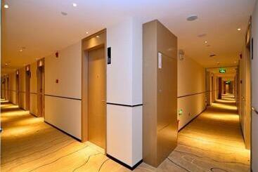 هتل City Comfort Inn Kunming High Speed Railway South Station 7th Street Area