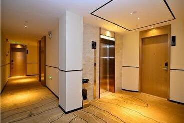 هتل City Comfort Inn Kunming High Speed Railway South Station 7th Street Area