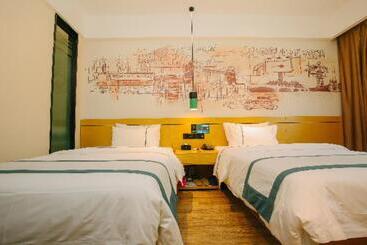 هتل City Comfort Inn Kunming High Speed Railway South Station 7th Street Area