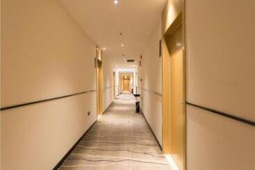 هتل City Comfort Inn Nanchang Gaoxin Avenue Metro Station Aixi Lake