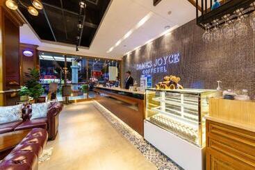 هتل James Joyce Coffetel Kunming Railway Station Huancheng Nan Road Metro Station
