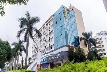 هتل Jtour Inn Zhuhai Xiangzhou Mingzhu Light Rail Station
