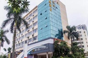 هتل Jtour Inn Zhuhai Xiangzhou Mingzhu Light Rail Station