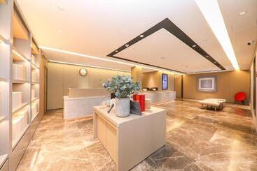 Ji Hotel Shanghai Renming Guangchang Weihai Road