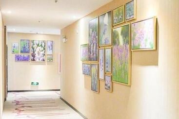 Lavande Hotels·xuzhou New District Meidi Square