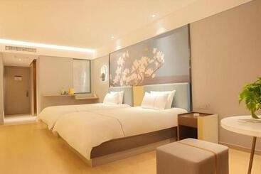 Magnotel Hotel Anshun West High Speed Railway Station
