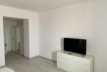 Deluxe Apartments & Studio With Many Facilities