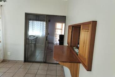 پانسیون Restwell Accommodation