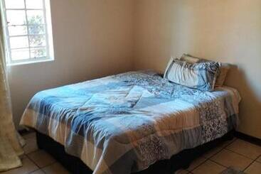 پانسیون Restwell Accommodation