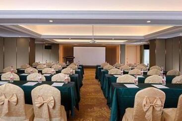 Vienna Hotel Inner Mongolia Chifeng Chixi Road