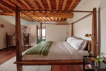 تختخواب و صبحانه Casa La Vista