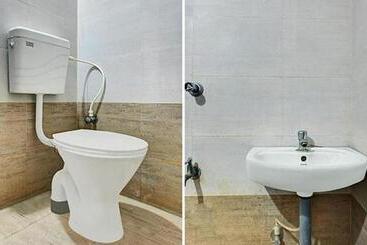 هتل Fabexpress Clover Castle   Nr Coimbatore International Airport