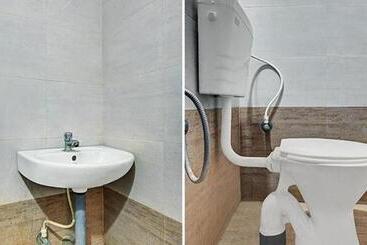 هتل Fabexpress Clover Castle   Nr Coimbatore International Airport