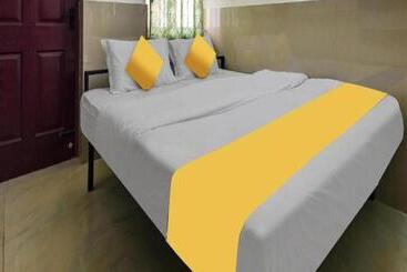 هتل Fabexpress Clover Castle   Nr Coimbatore International Airport