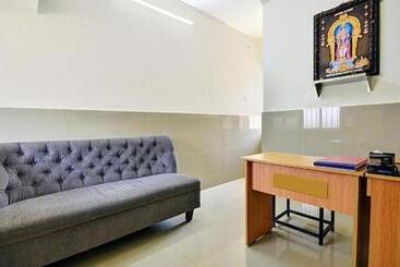 هتل Fabexpress Clover Castle   Nr Coimbatore International Airport