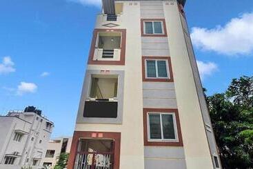 هتل Fabexpress Clover Castle   Nr Coimbatore International Airport
