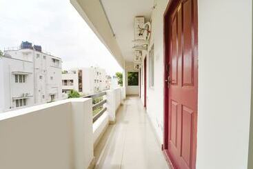 هتل Fabexpress Clover Castle   Nr Coimbatore International Airport