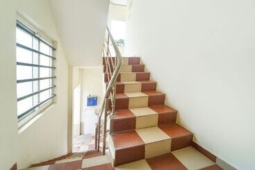 هتل Fabexpress Clover Castle   Nr Coimbatore International Airport