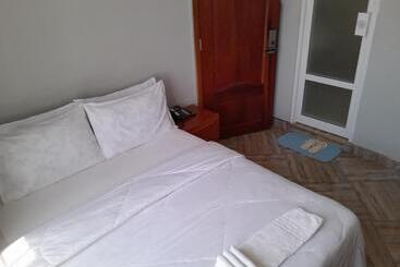 هتل Mbeya Starinn