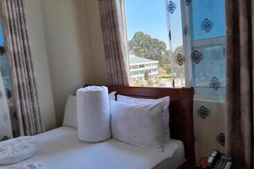 هتل Mbeya Starinn