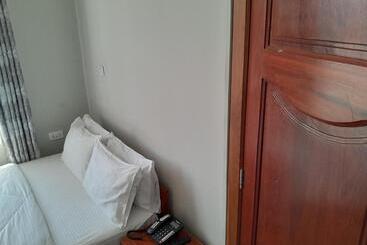 هتل Mbeya Starinn