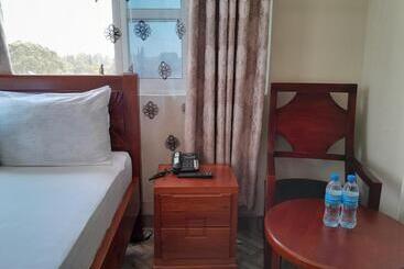 هتل Mbeya Starinn