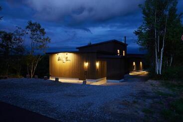 هتل Rising Sun Furano