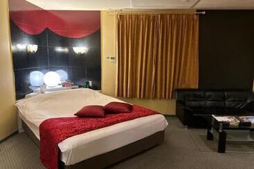 هتل Toscana   Adult Only