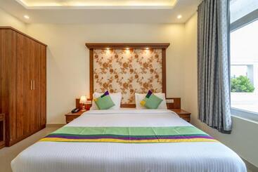 בית מלון כפרי Treebo Windsong Resort Munnar