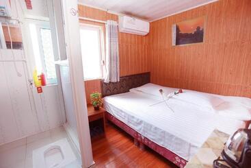 پانسیون 武当山仙山旅馆景区内店