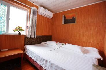 پانسیون 武当山仙山旅馆景区内店