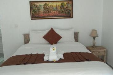 پانسیون Athaya Canggu