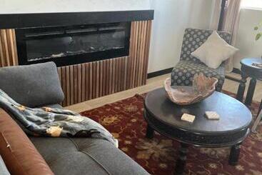 پانسیون Sweet Hill Top Townhouse