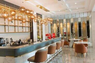 Uma Hotel And Residences