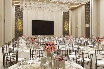 Uma Hotel And Residences