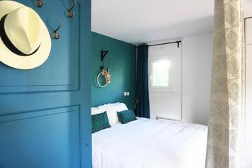 تختخواب و صبحانه La Quintita Biarritz   Studio Avec Jardin