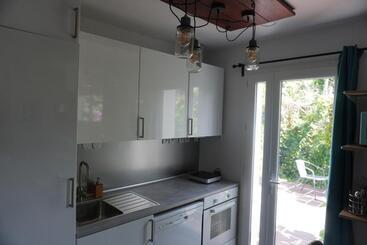 تختخواب و صبحانه La Quintita Biarritz   Studio Avec Jardin