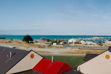 هتل Mariner Suites
