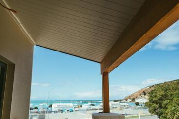 هتل Mariner Suites