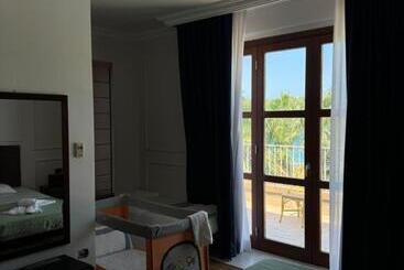 هتل Villa Livia