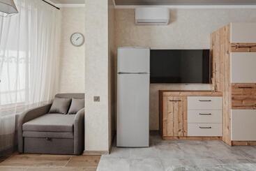 Yudgi   Home