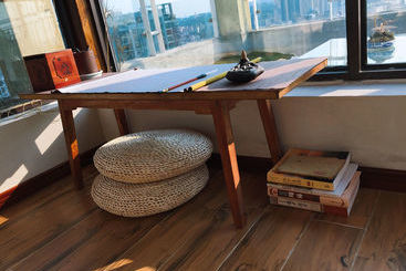 هاستل Living Art Museum Inn
