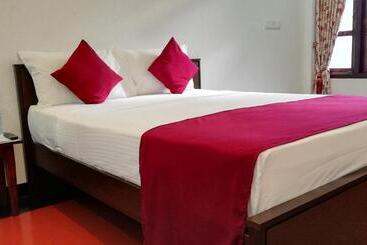 Crescent Sea Resort