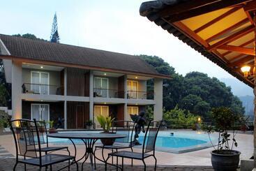 Otel Ariandri Puncak
