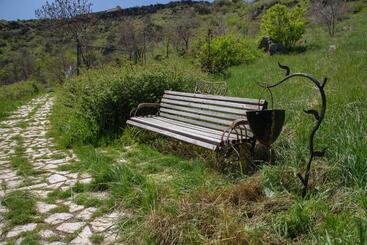 هتل Arzni Health Resort
